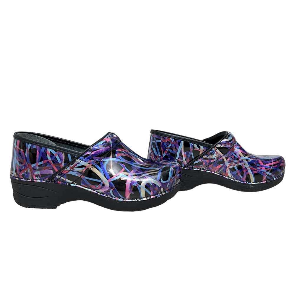 Dansko XP 2.0 Ribbon patent leather women’s clogs size 7.5 - 8 / 38